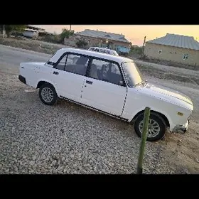 Lada 2107 2000