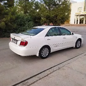 Toyota Camry 2003
