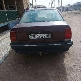 Opel Omega 1990