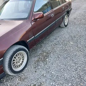 Opel Omega 1990