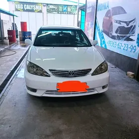 Toyota Camry 2005