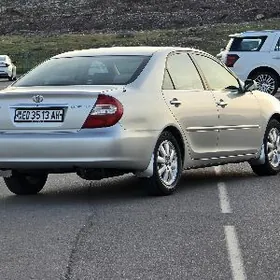 Toyota Camry 2004
