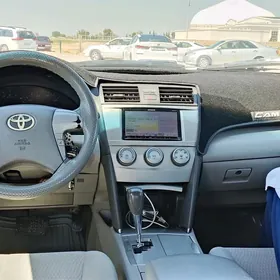 Toyota Camry 2010