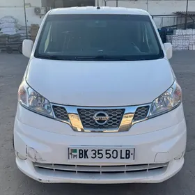 Nissan NV200 2020
