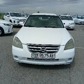 Nissan Altima 2005