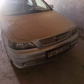 Opel Astra 2003