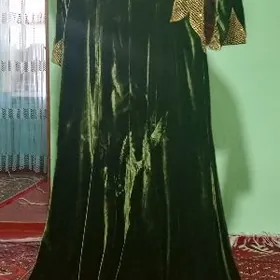 Pomah reňki ýaşyl