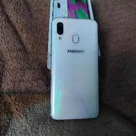 Samsung A40