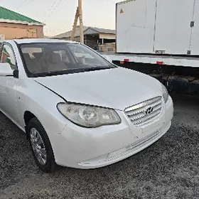 Hyundai Elantra 2011