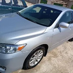Toyota Camry 2011