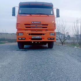 Kamaz 6520 2013