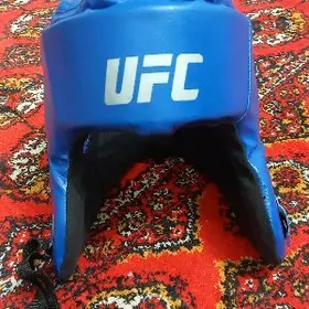 boks şlem UFC