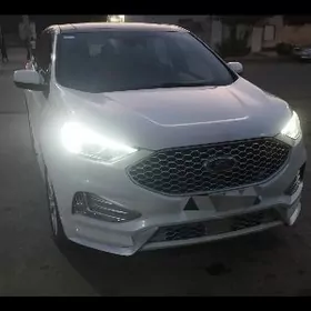 Ford Edge 2021