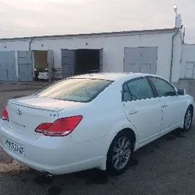 Toyota Avalon 2010