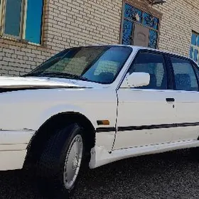 BMW 320 1987