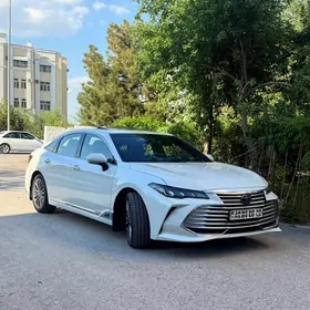 Toyota Avalon 2019
