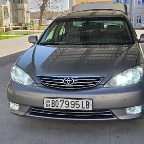 Toyota Camry 2005