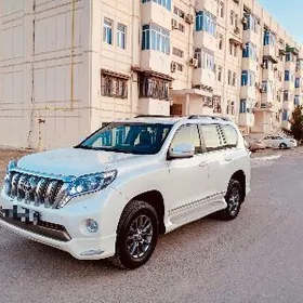 Toyota Land Cruiser Prado 2014