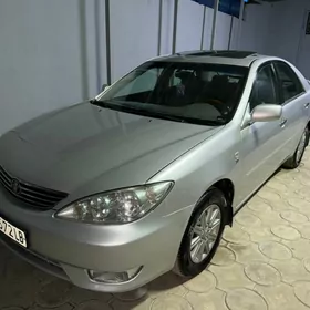 Toyota Camry 2005