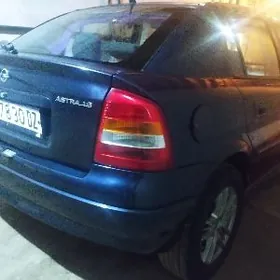 Opel Astra 2002
