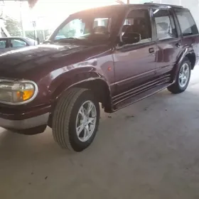 Ford Explorer 1996