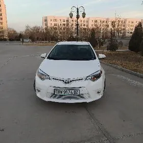 Toyota Corolla 2014