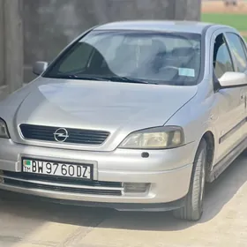 Opel Astra 2003