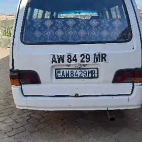 Toyota Hiace 1992