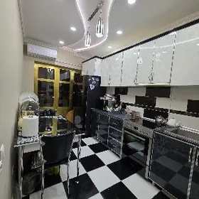 Gaudan W 3kom satlyk jay