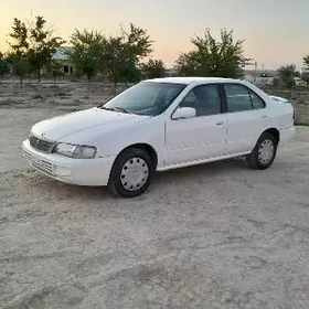 Nissan Sunny 1999