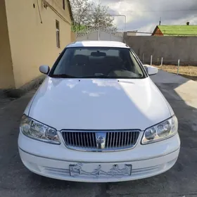 Nissan Sunny 2008