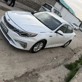 Kia Optima 2020