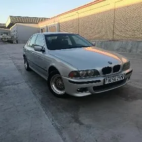 BMW E39 1999
