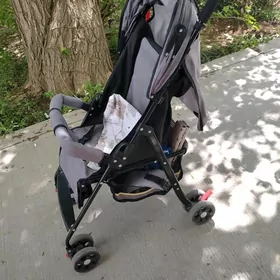 Коляска б.у летняя