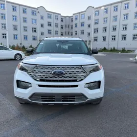 Ford Explorer 2021