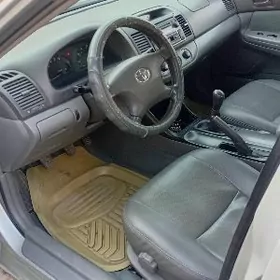 Toyota Camry 2002