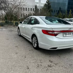 Hyundai Grandeur 2012