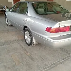 Toyota Camry 2000