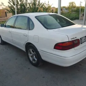 Toyota Avalon 1999