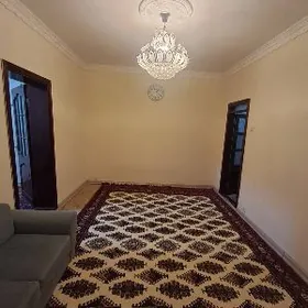 Satlyk 4/4 etajy 1 kom 46m²