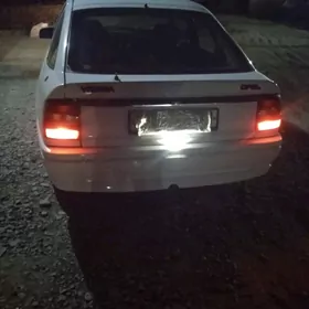 Opel Vectra 1993