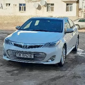 Toyota Avalon 2013