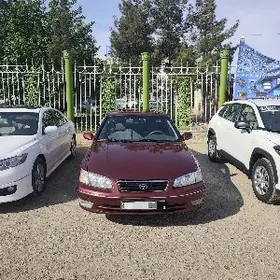 Toyota Camry 2001