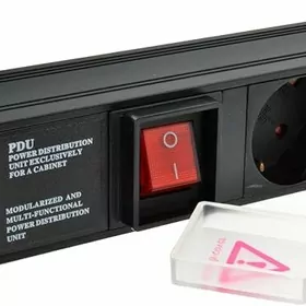 Rak kabinet ucin enjamlar