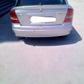 Opel Astra 2002