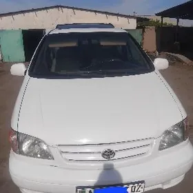 Toyota Sienna 2000
