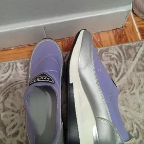 спортивная обувь