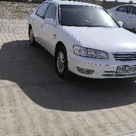 Toyota Camry 1998
