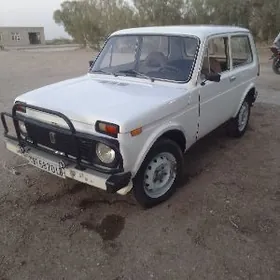 Lada Niva 1988