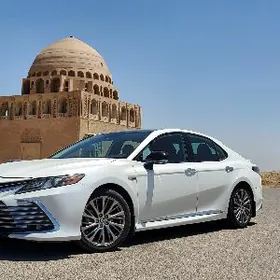 Toyota Camry 2020